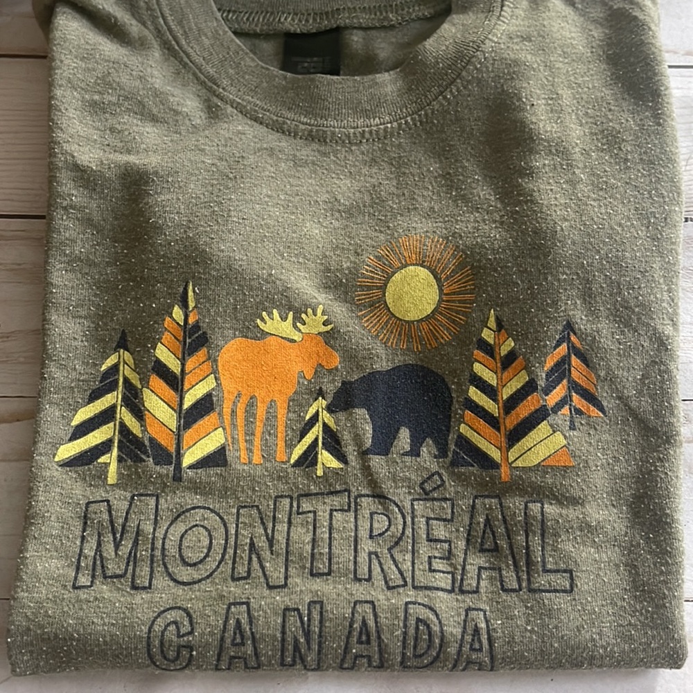Initial Attraction Montreal Canada Kids Tee Sz 2